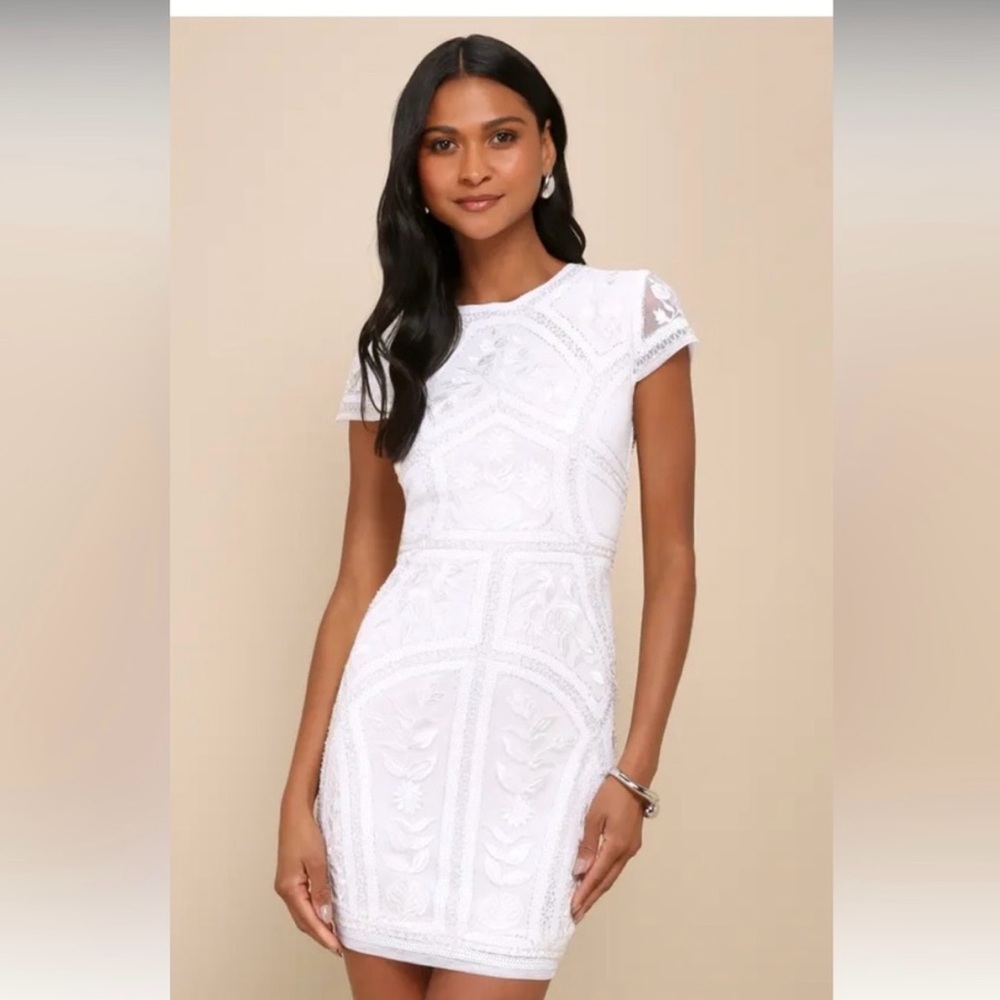 Lulu's White Sheath Mini Dress Crew Neck Short Sleeve